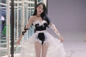 吴宣仪穿搭风格解析：从甜美到酷飒的百变魅力